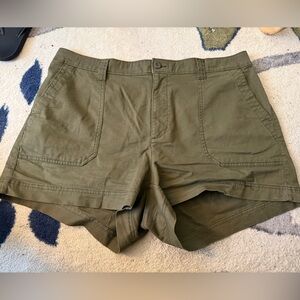 Olive Green Casual Chino Shorts
